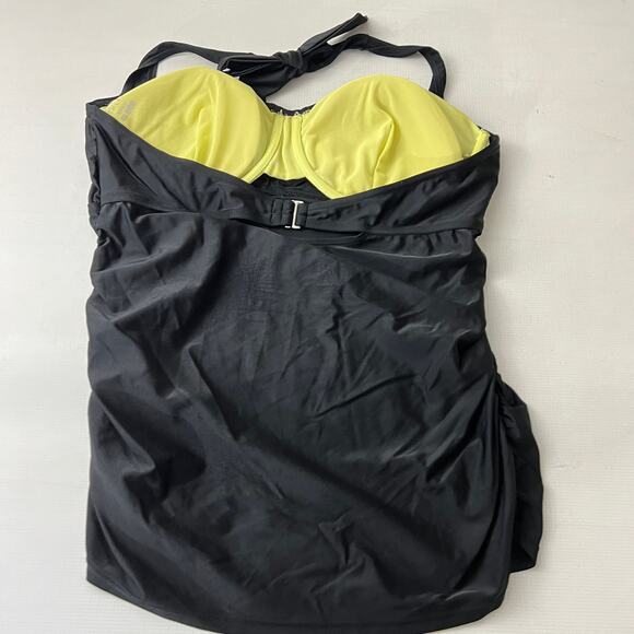 Athleta Sara Bra Cup Halter Tankini Swimsuit Size 40 D/DD - Picture 6 of 10